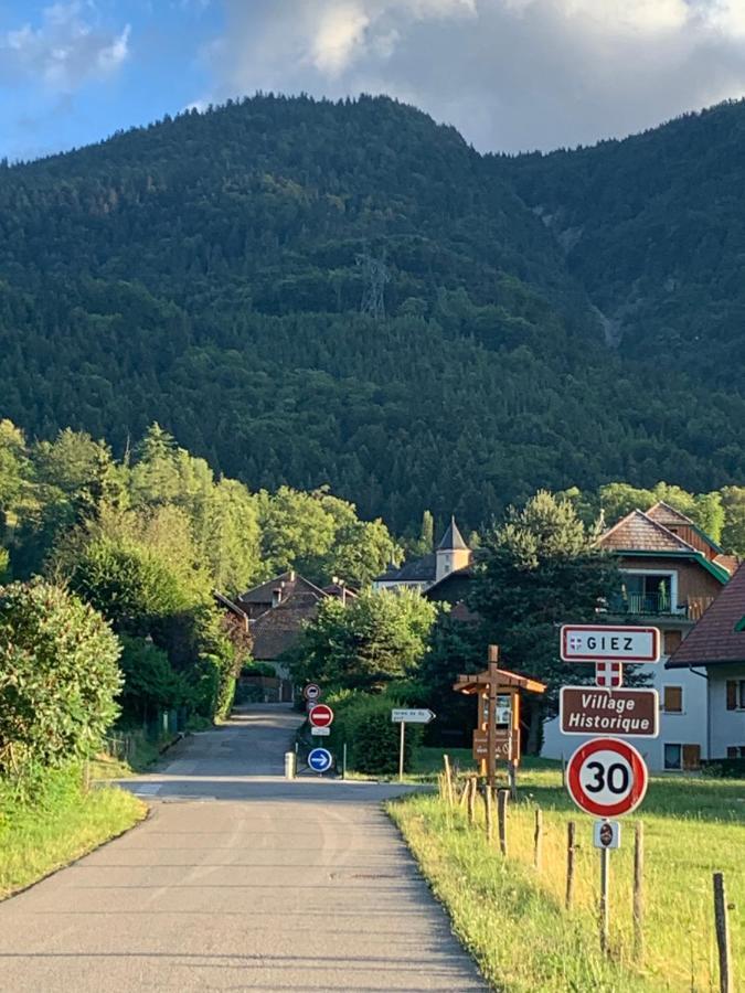 Petit Cocon Entre Lac, Golf Et Montagne, Proche D'Annecy ジエ エクステリア 写真